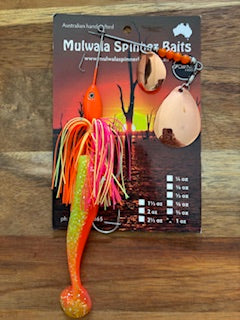 Spinnerbaits Double Colorado with plastic and stinger hook